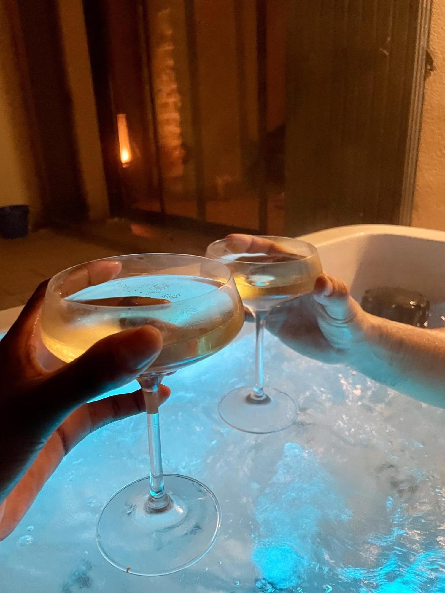 Maison De Village Avec Jacuzzi Et Garage Bédoin Екстериор снимка